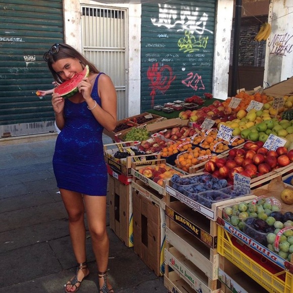 Meet your Posher, Ruth - Picture 4 of 5